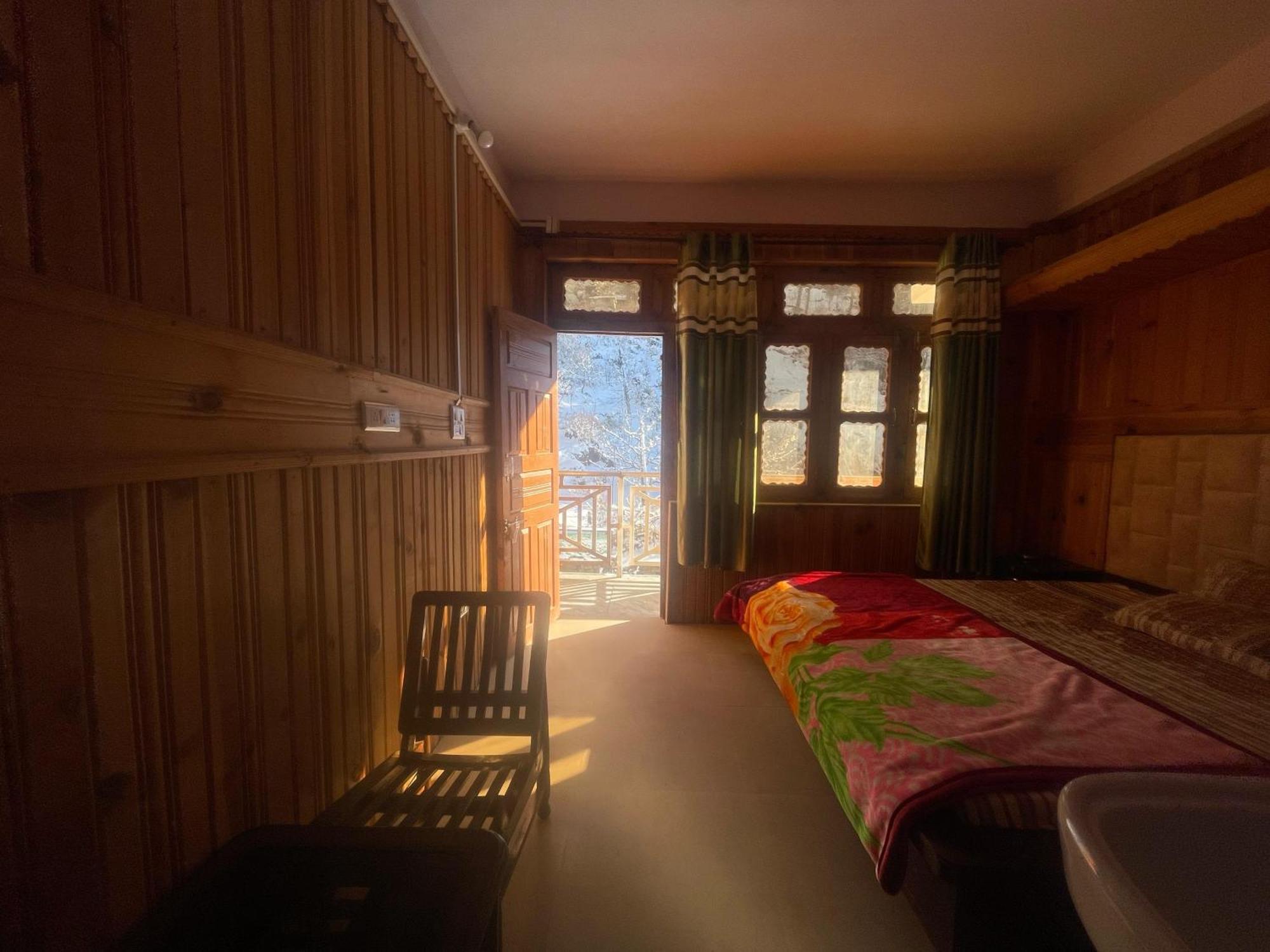 Hotel Sss The Chanshal Retreat Khashdhār エクステリア 写真